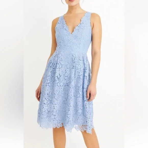 knee length dresses for ladies Makiya Lace Strap Empire Waist Midi Dress main image 0